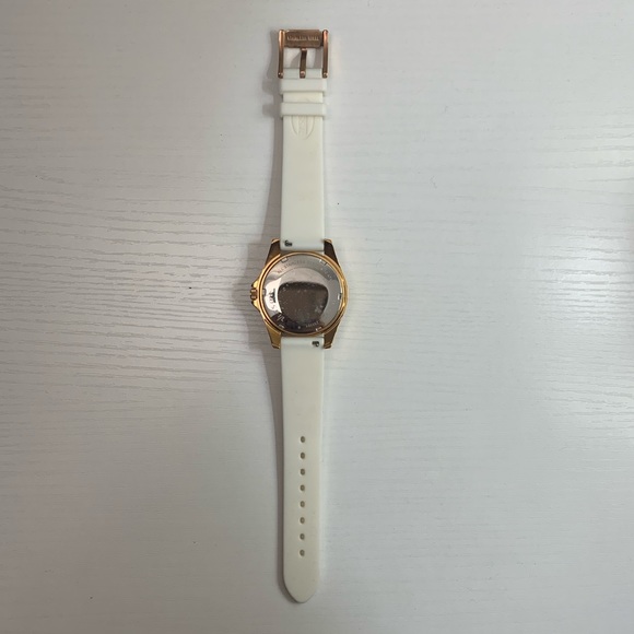 Fossil Watch - Picture 2 of 5